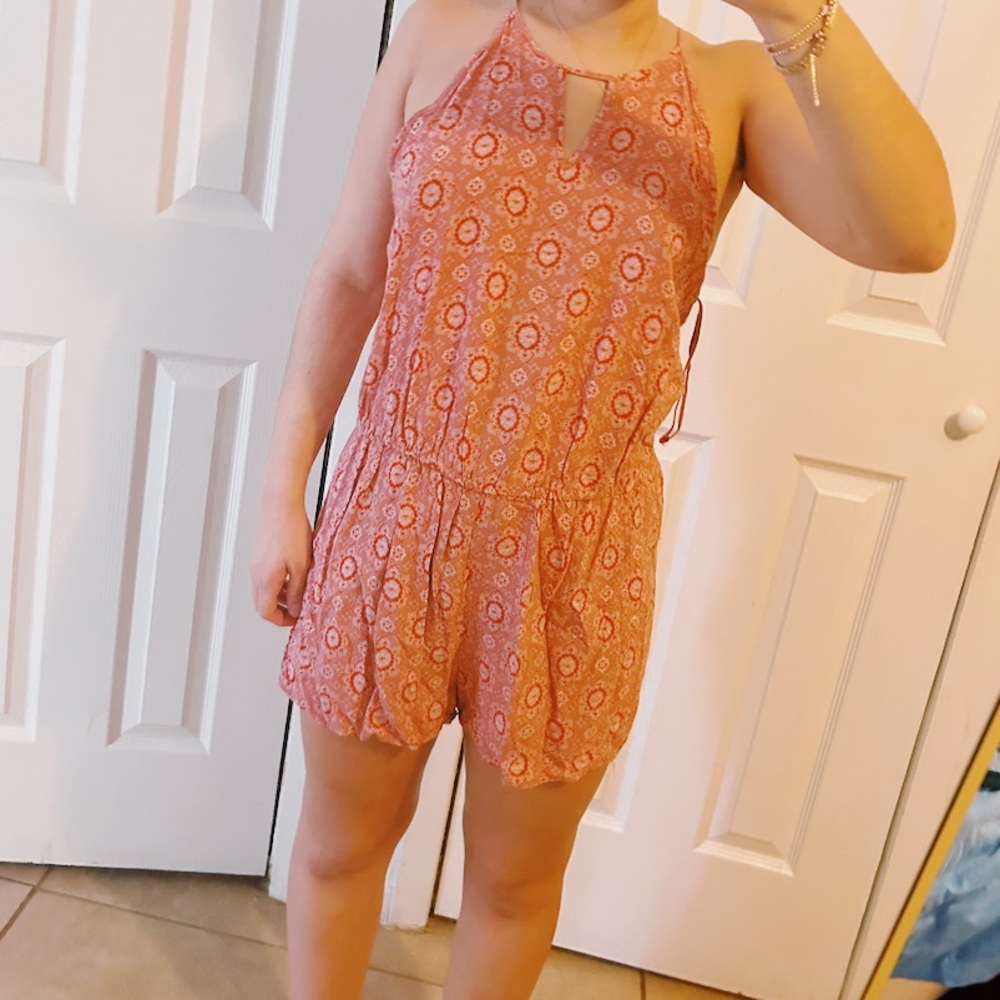 Aeropostale Coral Patterned Romper